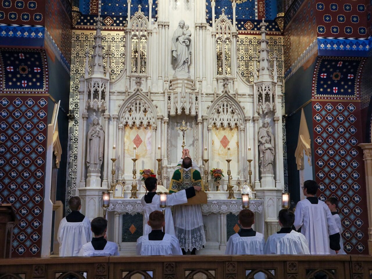 altar-boys-our-lady-of-mt-carmel